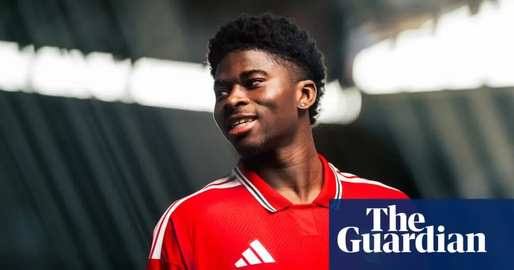 Man Utd transfer news: Will Michael Carrick's side buy a left-back before transfer window closes?
